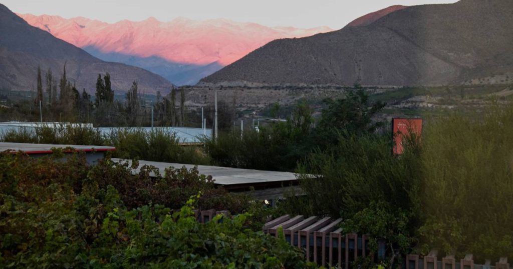 Vista del Valle de Choapa, lugar donde se ubica el Hotel Village Chillepín, en la Región de Coquimbo. Chile.